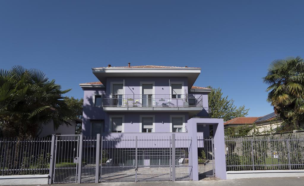 La Maison Extravagante Saronno Bagian luar foto