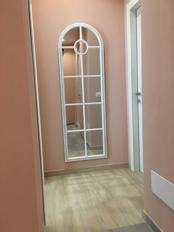La Maison Extravagante Saronno Bagian luar foto