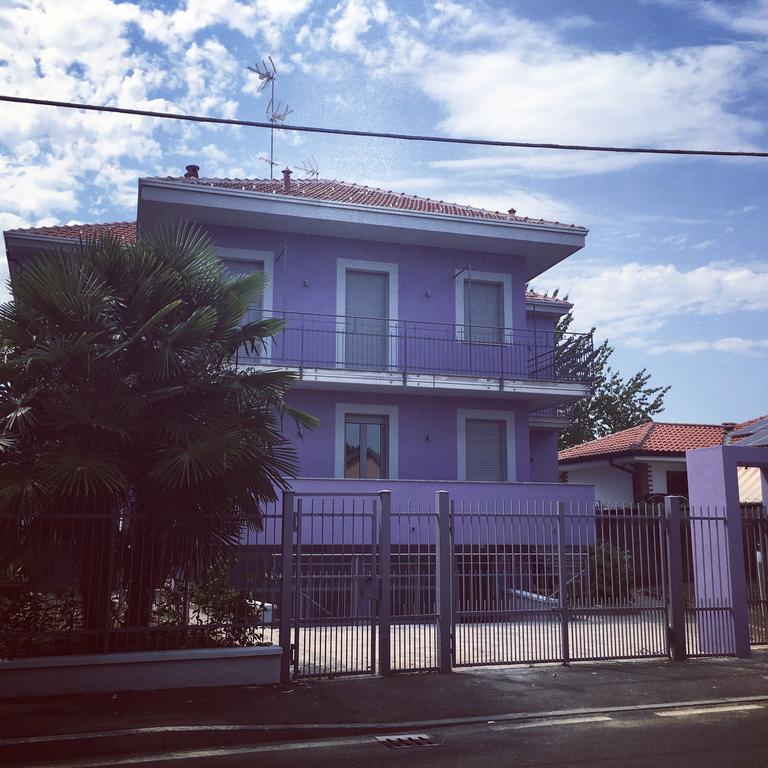 La Maison Extravagante Saronno Bagian luar foto